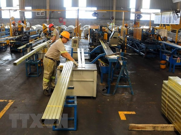 Kinh tế TP.HCM: Nhiều giải pháp cho giai đoạn 'hậu' COVID-19 ảnh 2