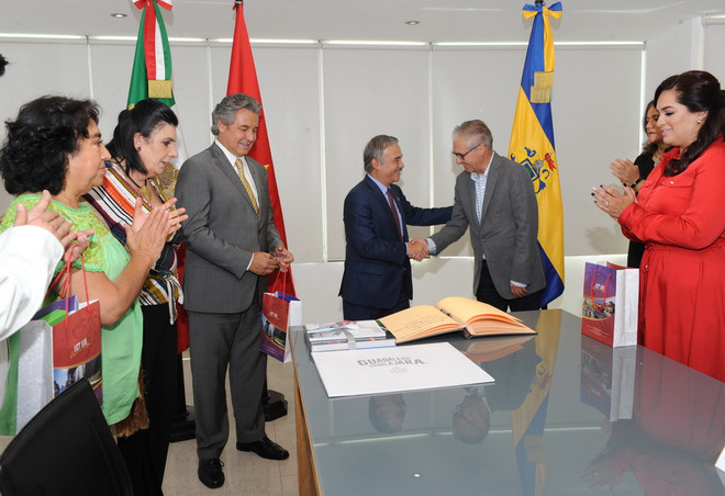 Khánh thành tượng Bác Hồ tại thành phố Guadalajara của Mexico ảnh 2