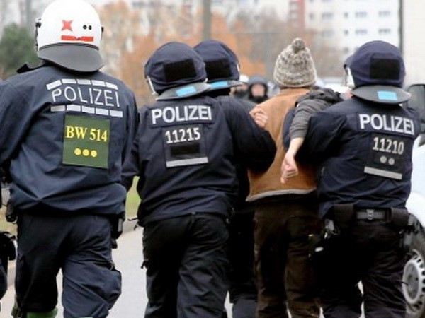 Hai đối tượng bị bắt ở Đức không "dính" tới vụ đánh bom Brussels ảnh 1