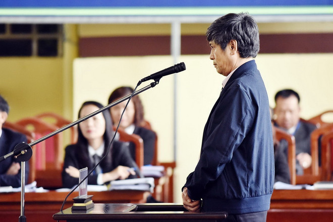 Xét xử vụ đánh bạc nghìn tỷ: Thẩm vấn bị cáo Nguyễn Thanh Hóa ảnh 1