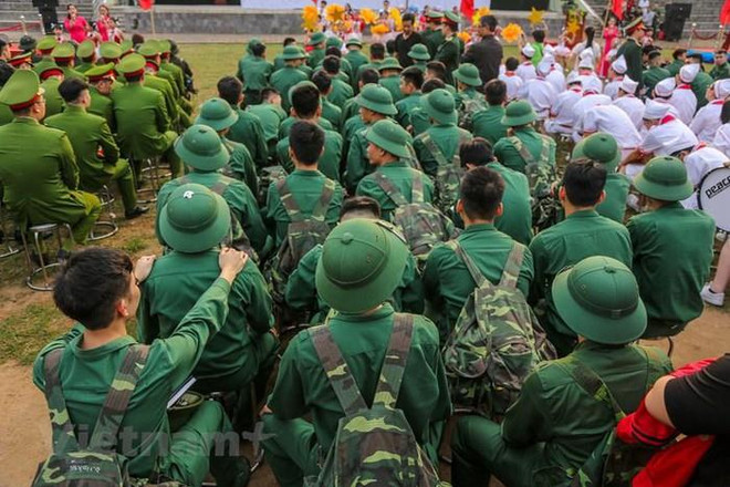 Khởi tố ba bị can 'chạy' hoãn nghĩa vụ quân sự ở Đắk Nông ảnh 1