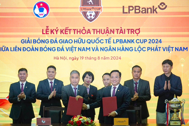 Ngân hàng Lộc Phát Việt Nam (LPBank) là nhà tài trợ chính của giải đấu. (Ảnh: Việt Anh/Vietnam+) vnp_kkghlp.png