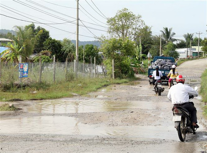 Đường vào Khu di tích lịch sử Ba Hòn xuống cấp nghiêm trọng ảnh 2
