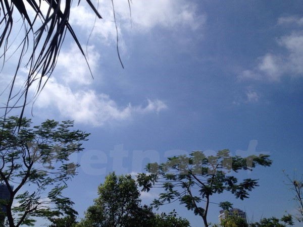 Các tỉnh phía Bắc nắng hanh khô, phía Nam mưa giảm nhanh ảnh 1