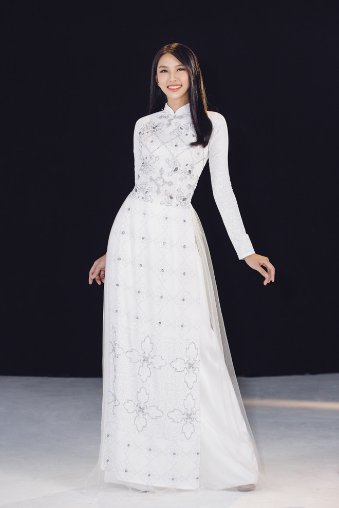 Thùy Tiên gây xúc động khi chia sẻ chuyện riêng tại Miss International ảnh 5