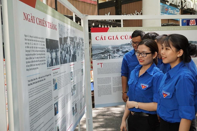 Triển lãm-giao lưu nhân kỷ niệm 65 năm Chiến thắng Điện Biên Phủ ảnh 1