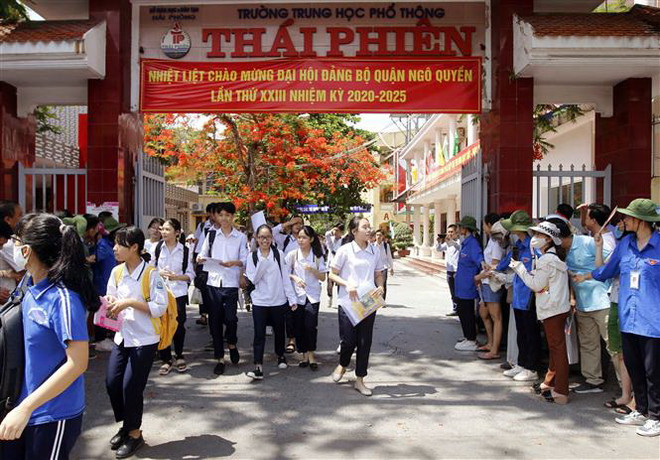 Tuyển sinh lớp 10 tại TP.HCM và Hải Phòng: Đề thi vừa sức ảnh 2