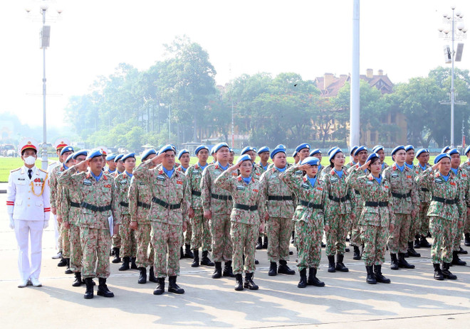 ttxvn_cuc gin giu hoa binh (7).jpg