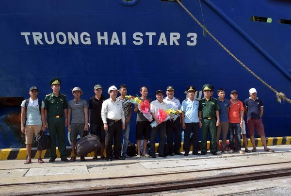 Triển khai phương án phòng ngừa sự cố tràn dầu từ tàu An Phú 868 ảnh 1