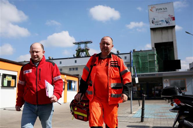 Nổ mỏ than tại Ba Lan: 2 người chết và 6 người còn mất tích ảnh 1