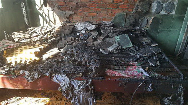 Bình Phước: Cháy rụi phòng nghỉ ngay sau khi khách trọ bỏ đi ảnh 1