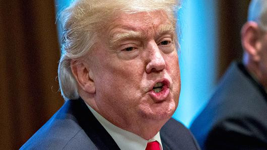 Thăm dò dư luận: Đa số dân Mỹ cho rằng ông Trump không bình tĩnh ảnh 1