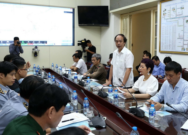 Áp thấp nhiệt đới còn diễn biến phức tạp, cần theo dõi chặt chẽ ảnh 2