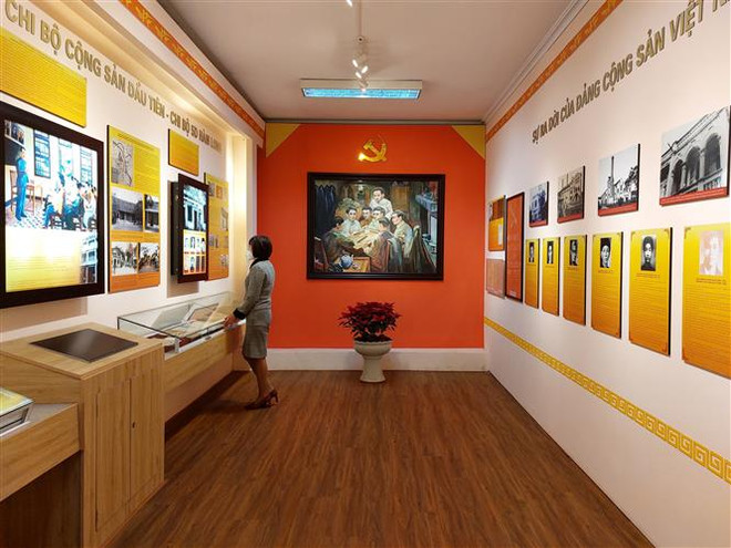 Tôn vinh những đóng góp lớn lao của ông Nguyễn Phong Sắc ảnh 2