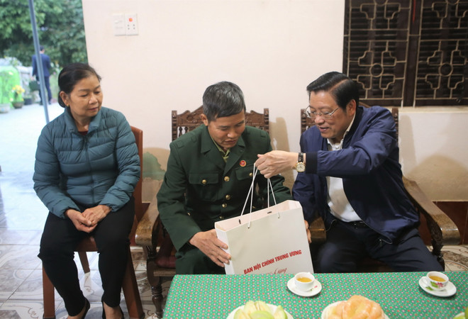 'Cao Bằng cần nỗ lực thu hút đầu tư, phát triển kinh tế cửa khẩu' ảnh 2