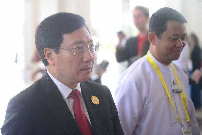 Phó Thủ tướng Phạm Bình Minh gặp Bộ trưởng Ngoại giao Na Uy và Ireland ảnh 1