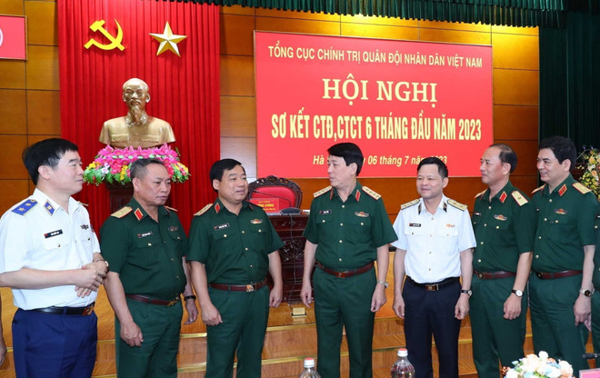 Toàn quân nâng cao chất lượng, hiệu quả công tác giáo dục chính trị ảnh 1