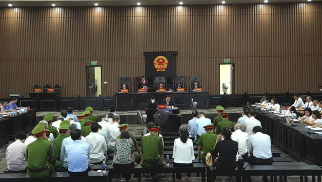 Cựu Bí thư và Chủ tịch tỉnh Bình Dương cùng bị tuyên phạt 7 năm tù ảnh 2