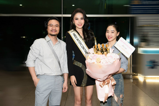 NGỌC HẰNG (3).JPG