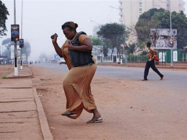 Tổng thống CH Trung Phi kéo dài lệnh giới nghiêm ảnh 1