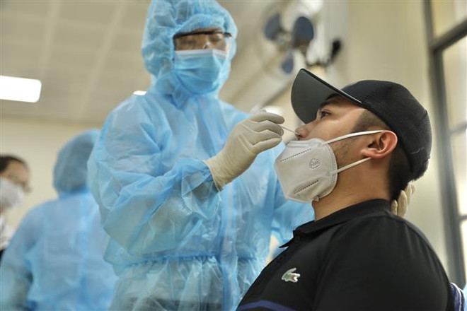 Học giả quốc tế: Việt Nam là hình mẫu đối phó với đại dịch COVID-19 ảnh 1