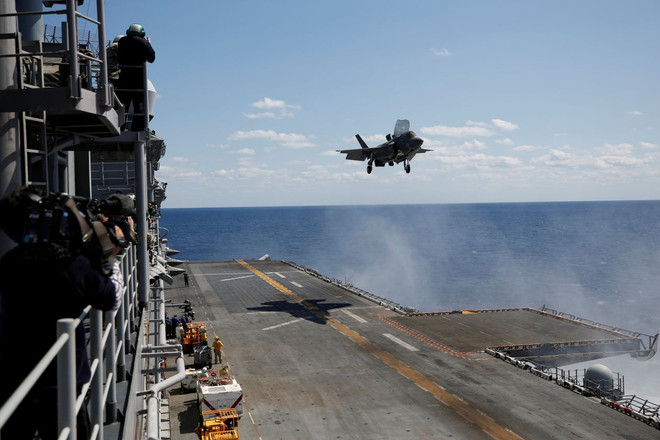 Trung Quốc từ chối cho phép tàu chiến Mỹ cập cảng Hong Kong ảnh 1