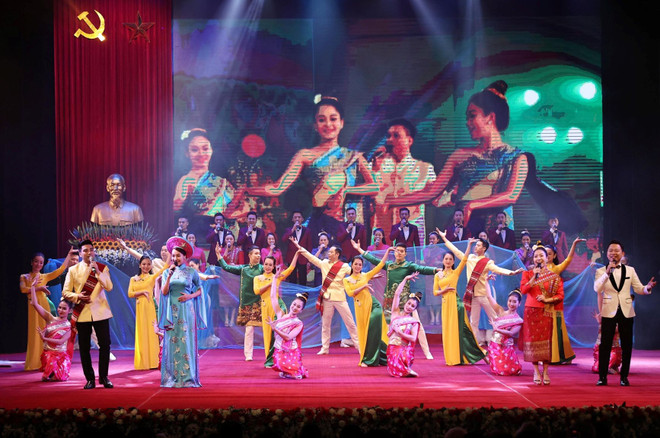 Không ngừng thúc đẩy quan hệ hợp tác toàn diện Việt Nam-Lào ảnh 2