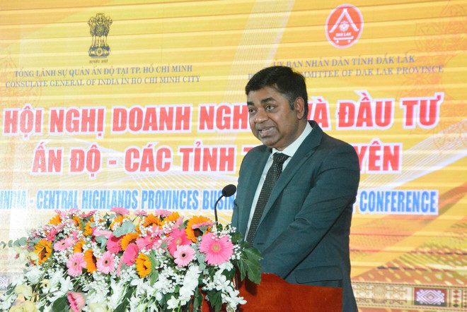 Ông Madan Mohan Sethi, Tổng Lãnh sự Ấn Độ tại Thành phố Hồ Chí Minh phát biểu tại hội nghị. (Ảnh: Tuấn Anh/TTXVN) ttxvn_lanh su an do 1.jpg