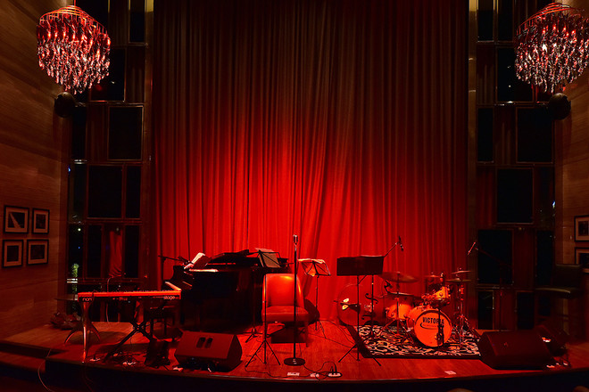 Độc đáo câu lạc bộ jazz 5 sao phong cách cổ điển thập niên 20 ảnh 3