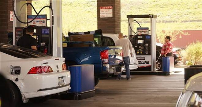 Mỹ: 10 bang bị ảnh hưởng nặng nề nhất bởi giá xăng tăng cao ảnh 1