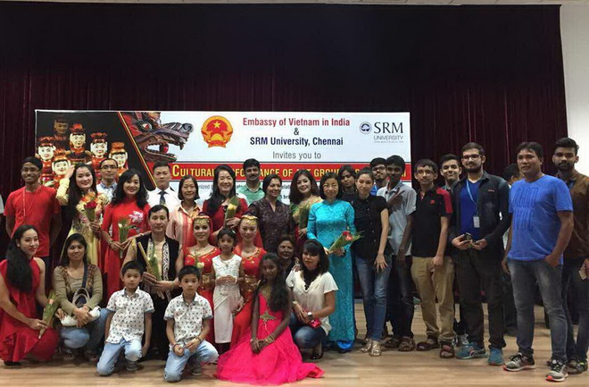 Đem nghệ thuật Việt Nam đến với công chúng Ấn Độ và bạn bè quốc tế ảnh 2