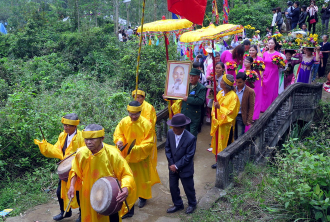 Lễ hội chùa Chân Tiên, khởi đầu cho mùa du lịch biển Hà Tĩnh ảnh 1