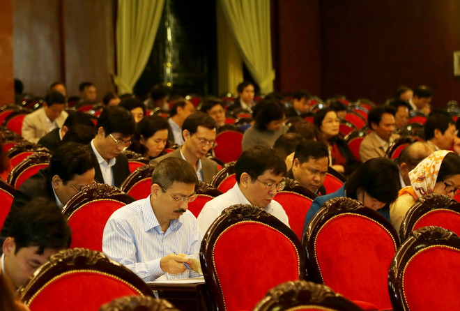 Đại biểu tham dự hội nghị học tập, quán triệt Nghị quyết Trung ương 4 (Ảnh: Anh Linh/TTXVN) Đảng ủy Khối các cơ quan TW triển khai công tác tuyên giáo năm 2017 ảnh 1