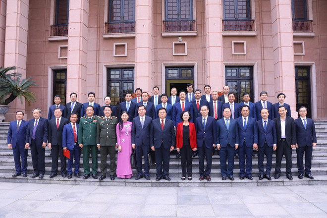 Bế giảng Lớp bồi dưỡng Ủy viên dự khuyết Ban Chấp hành Trung ương Đảng ảnh 1