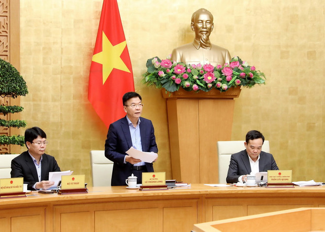 Bộ trưởng Bộ Tư pháp Lê Thành Long, Phó Chủ tịch Thường trực Hội đồng Phối hợp phổ biến, giáo dục pháp luật Trung ương phát biểu. (Ảnh: Lâm Khánh/TTXVN) Phó Thủ tướng: Đẩy mạnh chuyển đổi số trong việc phổ biến pháp luật ảnh 3