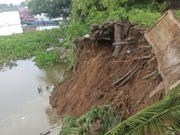 Sạt lở do mưa lũ khiến một người chết và một người mất tích ảnh 1