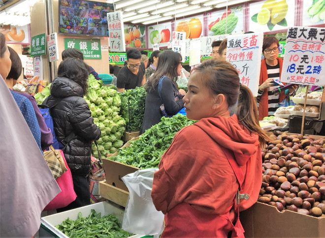 Thú vị đi chợ dân sinh truyền thống giữa chốn phồn hoa Hong Kong ảnh 1