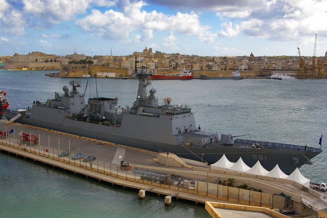 Hàn Quốc huy động 6 tàu chiến và tàu ngầm tập trận với Australia ảnh 1