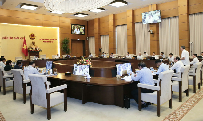 Năm 2021, tiếp tục giảm 20.076 biên chế do Chính phủ quản lý ảnh 2