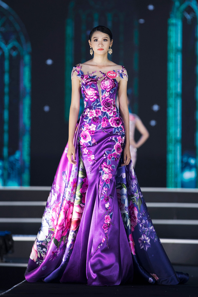 Thí sinh Hoa hậu Việt Nam lộng lẫy trong những thiết kế dạ hội ảnh 20