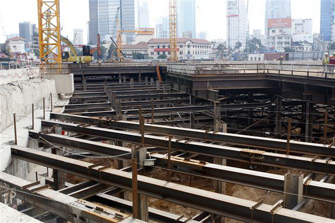 Vì sao hàng loạt dự án giao thông ở Thành phố Hồ Chí Minh đội vốn? ảnh 1
