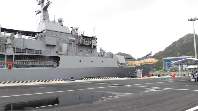 Tàu hải quân Australia HMAS Warramunga thăm cảng Cam Ranh ảnh 4