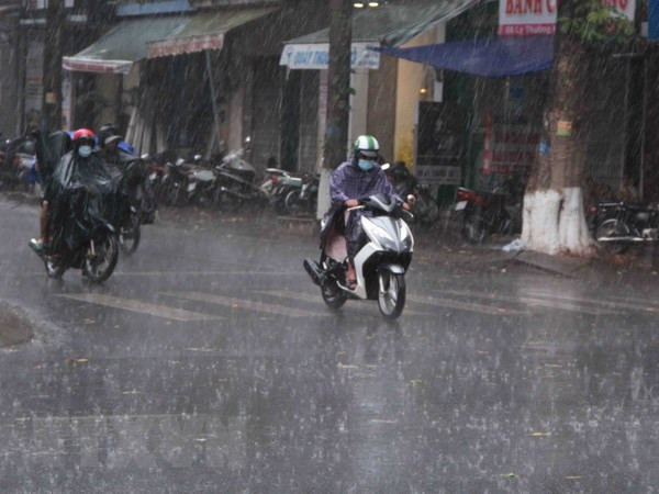 Bắc Bộ và Bắc Trung Bộ mưa dông diện rộng, vùng núi có mưa lớn ảnh 1