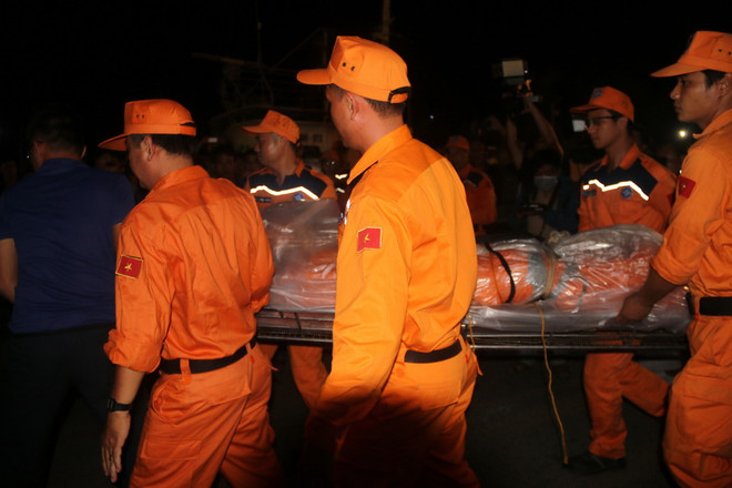 Phát hiện thêm một thi thể trong vụ tàu Hải Thành 26 chìm trên biển ảnh 1