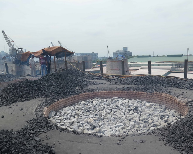 Thái Bình: Dân bức xúc vì sống chung khói bụi và khí thải lò vôi ảnh 1