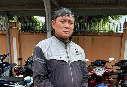 Đồng Nai: Bắt giữ đối tượng lừa tráo vé số của người phụ nữ khuyết tật ảnh 1