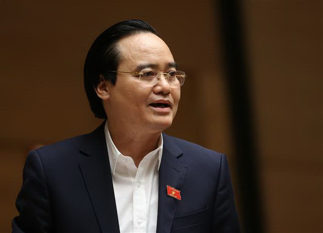 Bộ trưởng Giáo dục và Đào tạo: Sẽ tổng rà soát các bộ sách giáo khoa ảnh 1