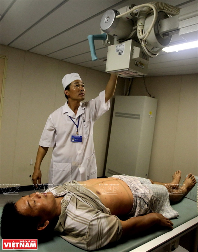 Tàu quân y HQ 561 - bệnh viện di động trên khu vực Biển Đông ảnh 10