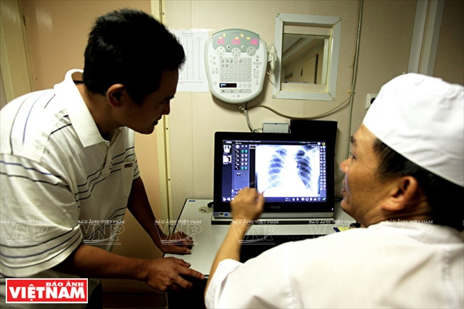 Tàu quân y HQ 561 - bệnh viện di động trên khu vực Biển Đông ảnh 8