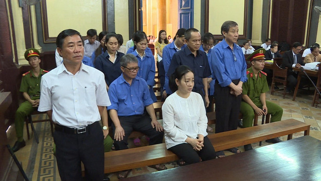 Làm rõ "chiêu thức" nâng khống giá bất động sản của Hứa Thị Phấn ảnh 1